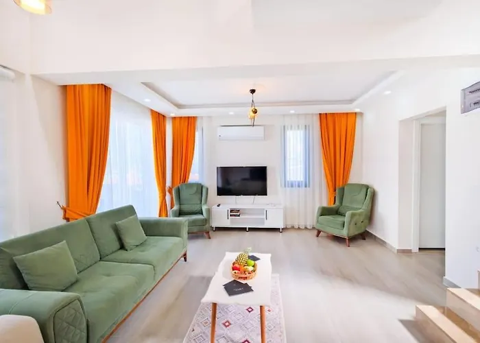 فيلة Simge 3+1 Oeluedeniz *